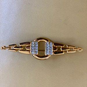 Art deco style pin
